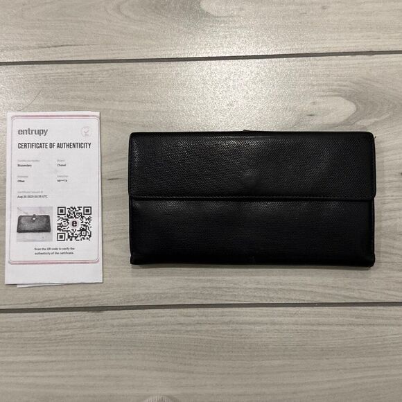 Chanel vintage CC Black Button Bifold Wallet Authentic. Come with authenticity - Picture 12 of 14